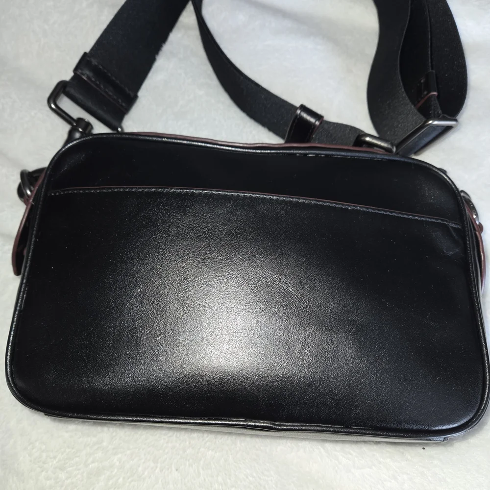Coach F76911 Graham Crossbody  With Signature Motif and Studs Gun Metal Hardware